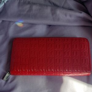 Elizabeth Arden Red Door Embossed Wallet